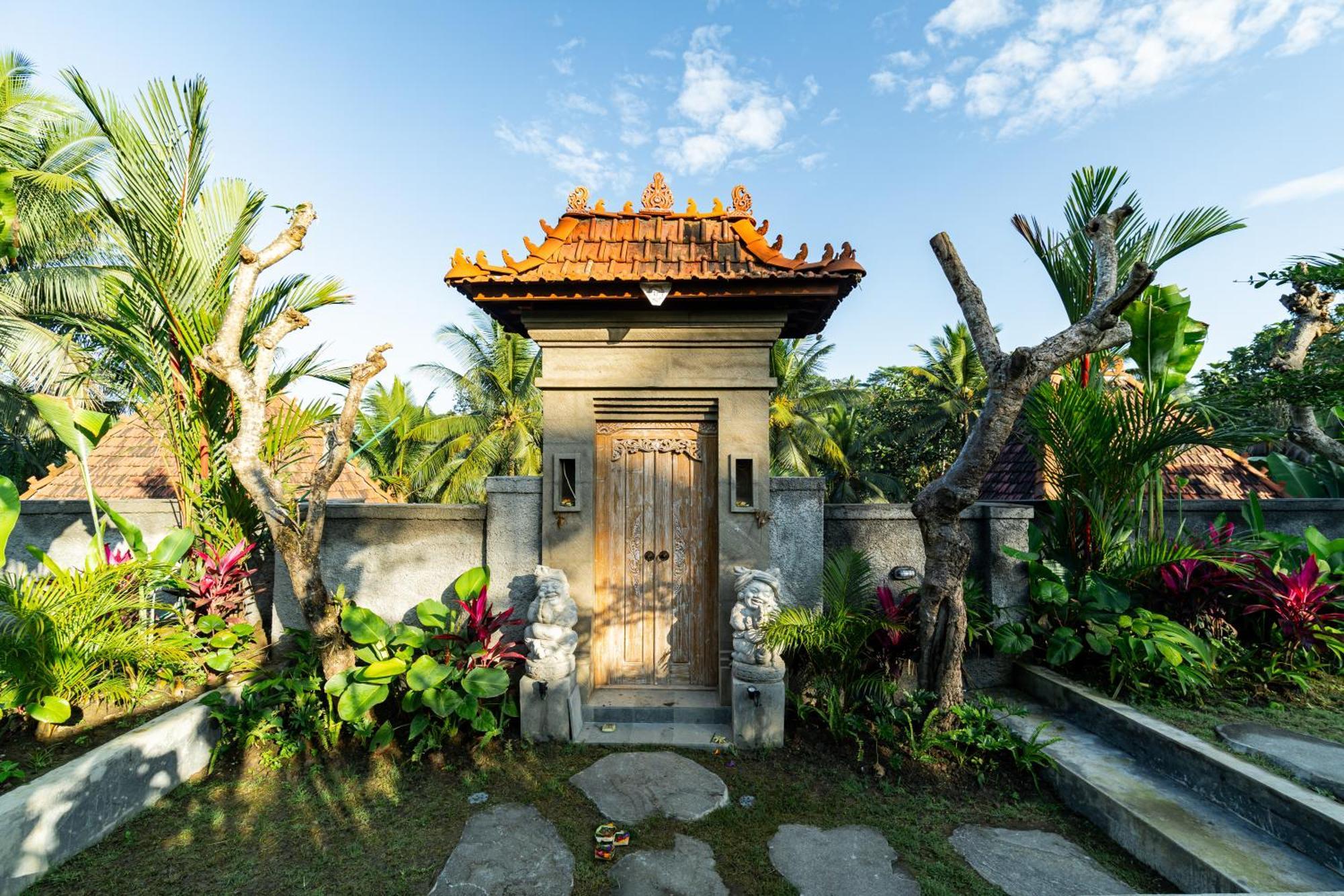 Madani Antique Villas Убуд Екстериор снимка